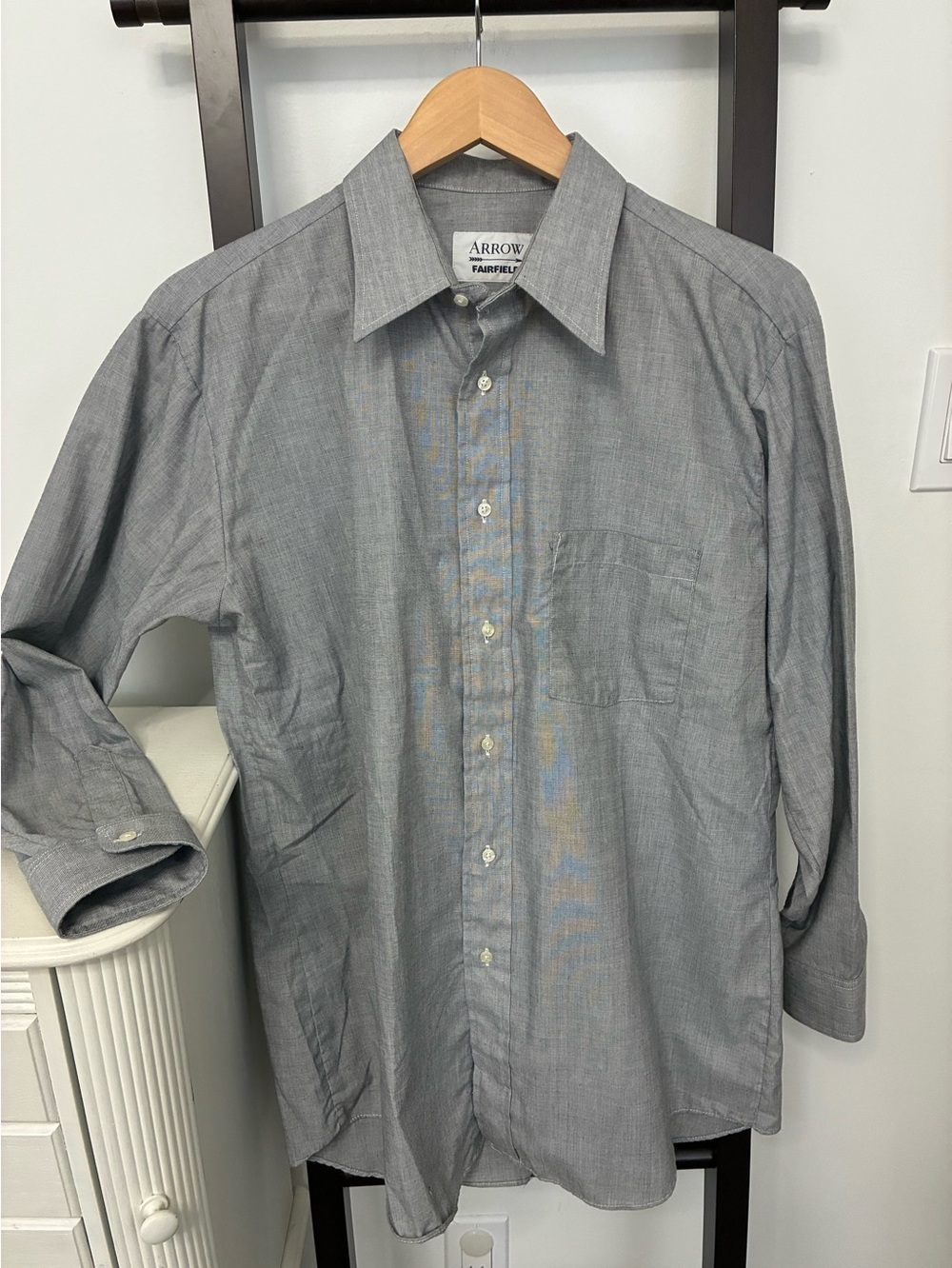 Arrow Fairfield Men's Grey Dress Shirt. Size 16. Long sleeve. Thin and airy